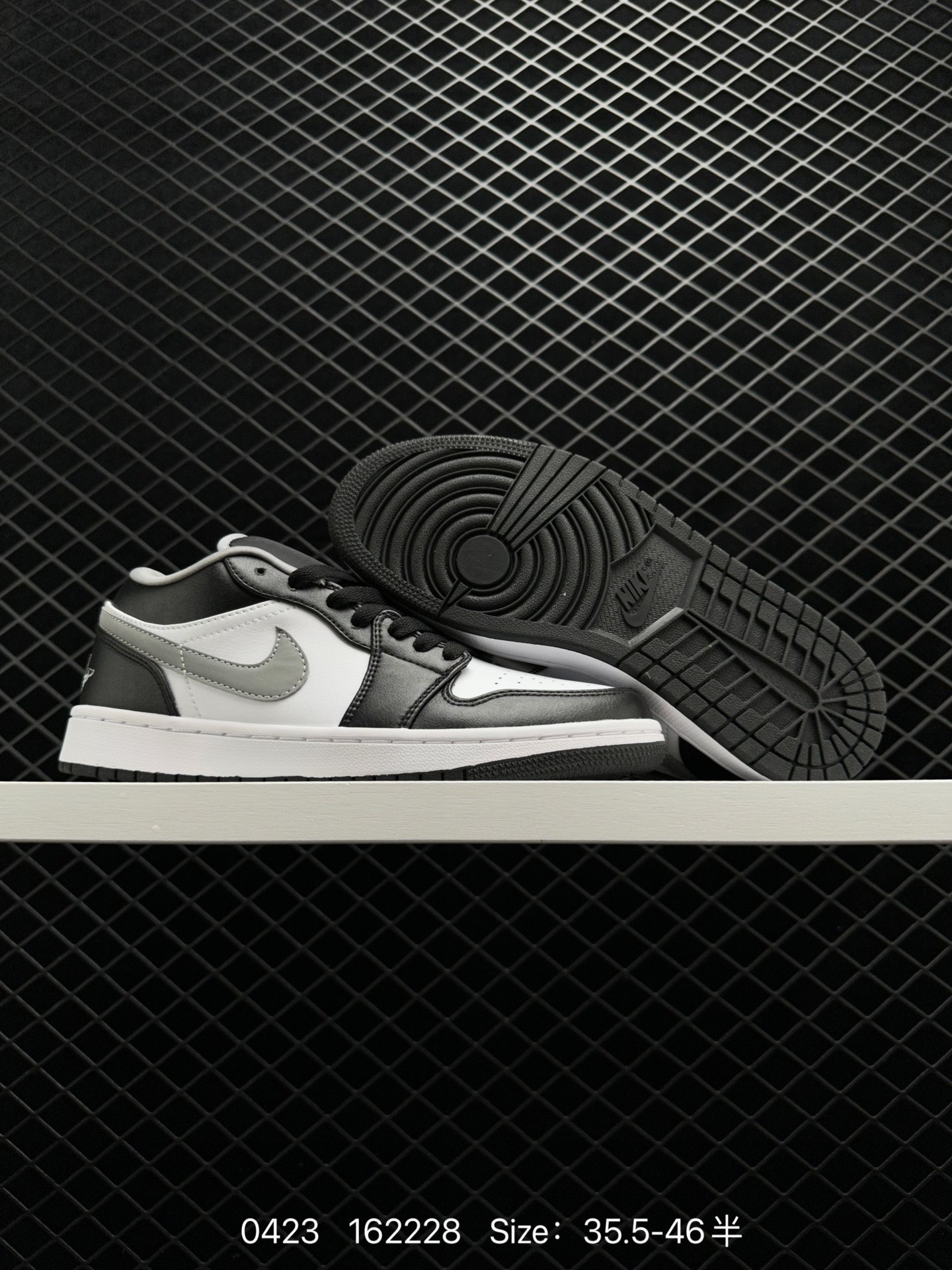 Air Jordan 1 Low AJ1